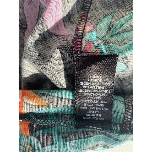 small oversize tropical t-shirt xersion studio made in indonesia polyester rayon - Picture 7 of 7